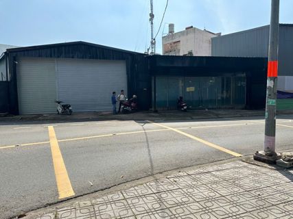 Bán nhà mặt tiền Đường 442, Tăng Nhơn Phú A, DT 350m2 ngang 16.5m, cho thuê 35 triệu/tháng